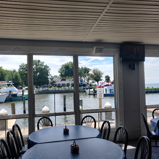 The Kentmorr Beach Bar & Grill